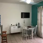 Apartamento Em Itagua - Otima Localizacao