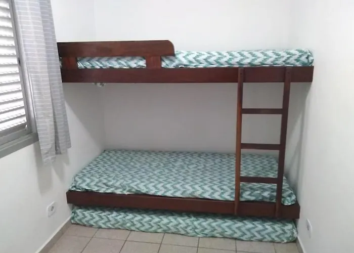 Apartamento Em Itagua - Otima Localizacao