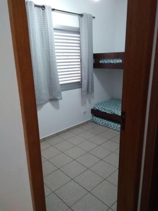 Em Itagua - Otima Localizacao Apartamento