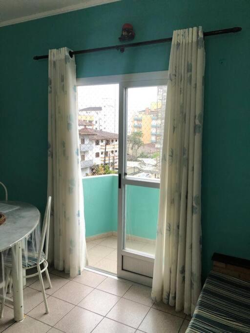 Em Itagua - Otima Localizacao Apartamento *
